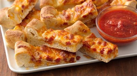 deep-dish-pepperoni-pizza-dippers image