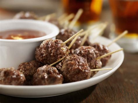 sweet-and-sour-meatballs-recipe-moms-who-think image