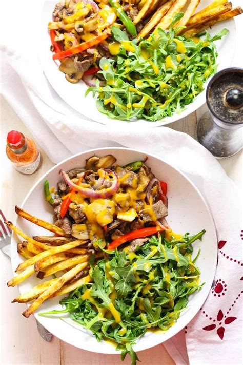 philly-cheesesteak-salad-bowls-low-carb-the-girl image
