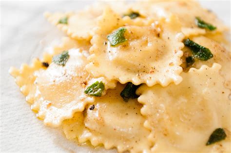 ravioli-in-butter-and-sage-sauce-the-lazy-italian image