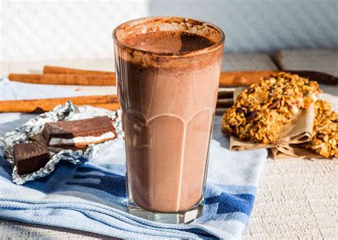 healthy-smoothies-with-cocoa-powder-the-best-secrets image