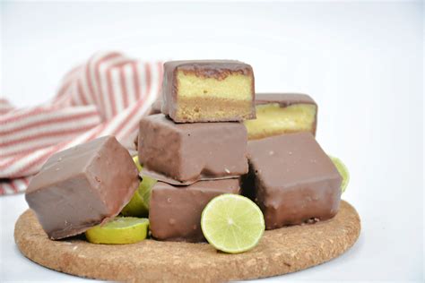 chocolate-covered-key-lime-pie-bites-savvy-mama image