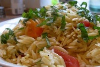 orzo-salad-with-basil-and-tomatoes-whats-gaby image
