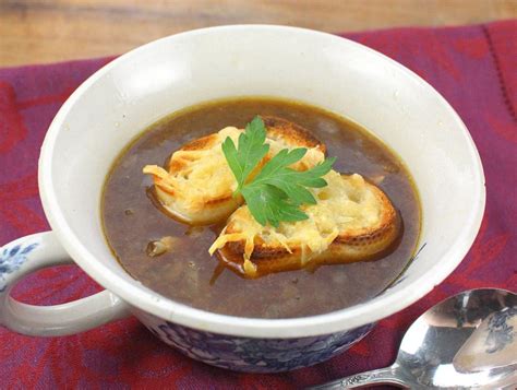 soupe-loignon-gratine-french-onion-soup image