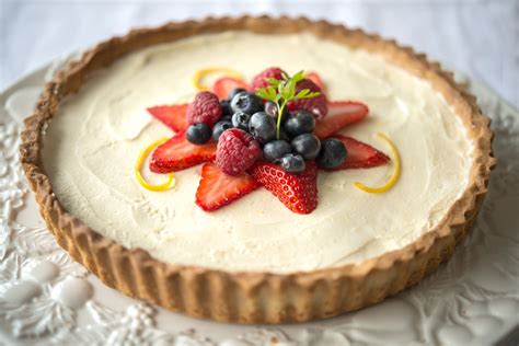 11-creamy-mascarpone-desserts-the-spruce-eats image