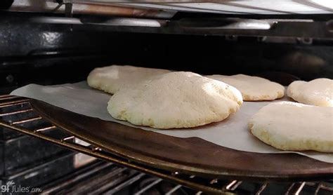 gluten-free-pita-or-naan-flatbreads-make-em image