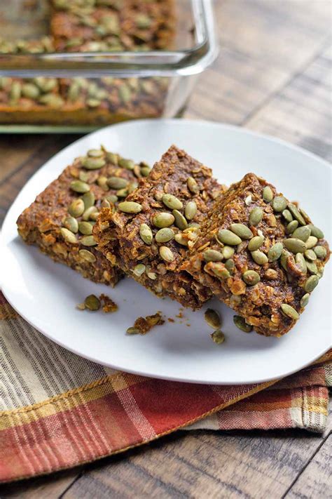 soft-and-chewy-pumpkin-granola-bars-recipe-foodal image