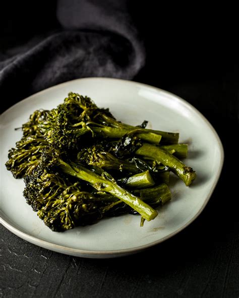sauteed-broccolini-with-lemon-and-garlic-went-here-8 image