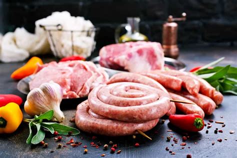 homemade-sausage-the-best-fat-to-lean-ratio-for image