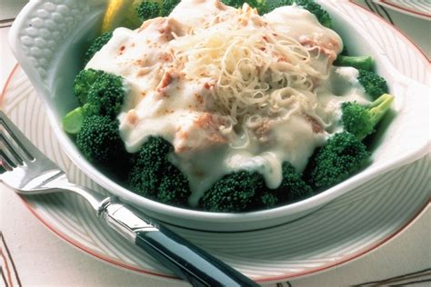 salmon-mornay-casseroles-canadian-goodness-dairy image
