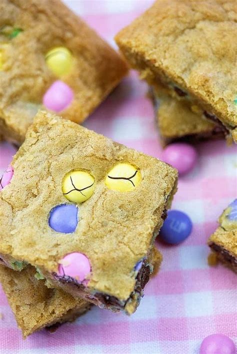 easter-blondies-buns-in-my-oven image