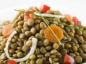 crunchy-lentil-salad-dietcom image