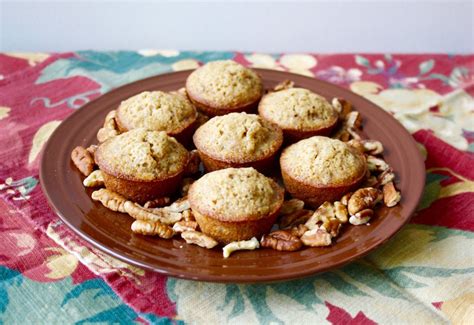 5-ingredient-pecan-pie-mini-muffins-spoon-university image