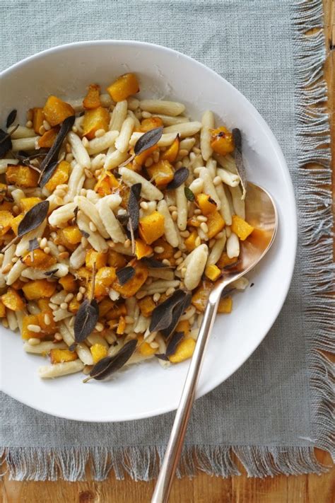 10-pumpkin-pasta-recipes-that-are-quick-easy-and image