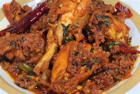 chicken-bhuna-recipe-indian-chicken-tikka image