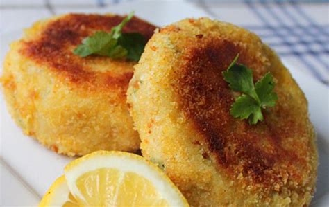 irish-cod-fish-cakes-recipe-from-an-irish-american-mom image