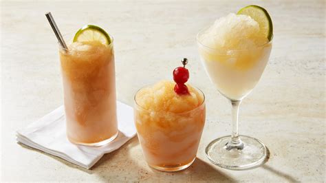 how-to-make-frozen-drinks-and-stay-chill-all-summer image