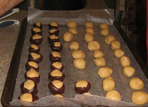 peanut-butter-meltaway-fudge-how-to-make-fudge image