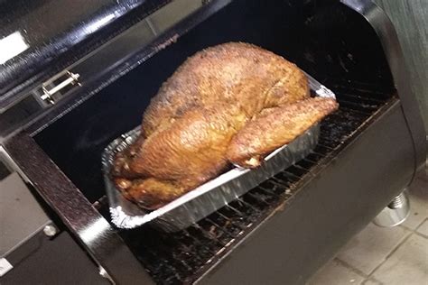 smoked-holiday-turkey-green-mountain-grills-blog image