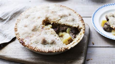how-to-make-meat-and-potato-pie-recipe-bbc-food image