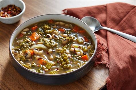 an-italian-soup-recipe-with-greens-black-eyed-peas image