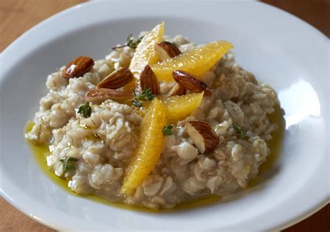 giada-de-laurentiiss-savory-oatmeal image