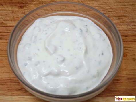 creamy-gorgonzola-dressing-recipe-yeprecipes image