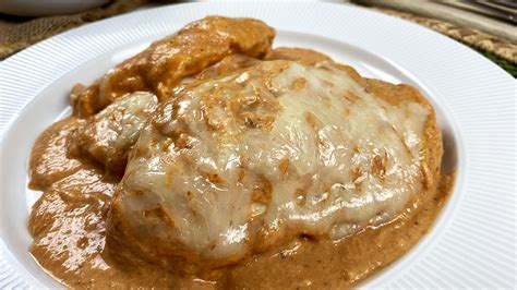 pollo-en-salsa-cremosa-el-mundo-en-recetas image