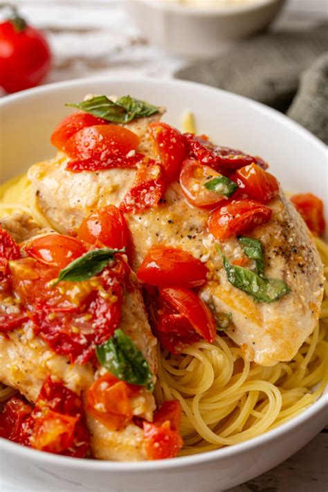 tomato-basil-chicken-in-a-garlic-butter-sauce image