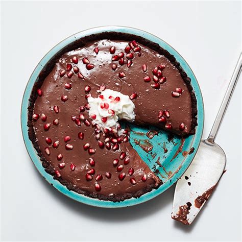 triple-chocolate-cream-pie-healthy-recipes-ww image