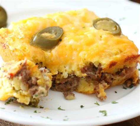 cheesy-beefy-cornbread-casserole-the-country-cook image