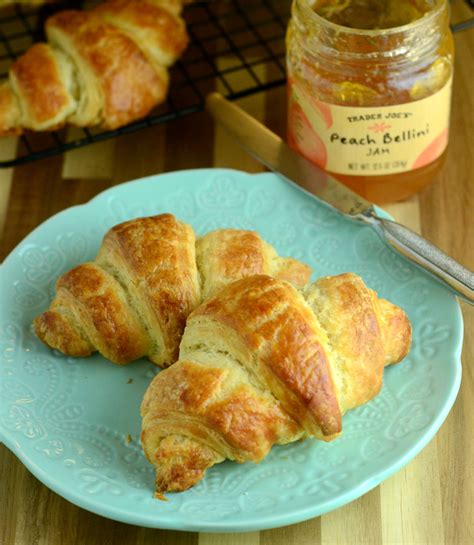 easy-overnight-croissants-from-scratch-baking-bites image