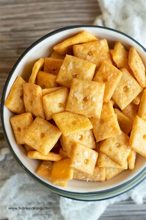 gluten-free-cheez-its-crackers-fearless-dining image