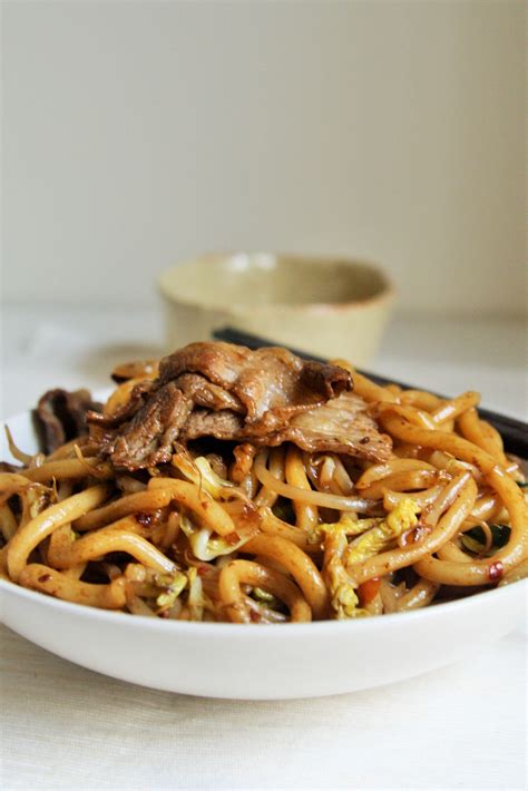 stir-fry-beef-udon-noodles-japanese-yakiudon-the image