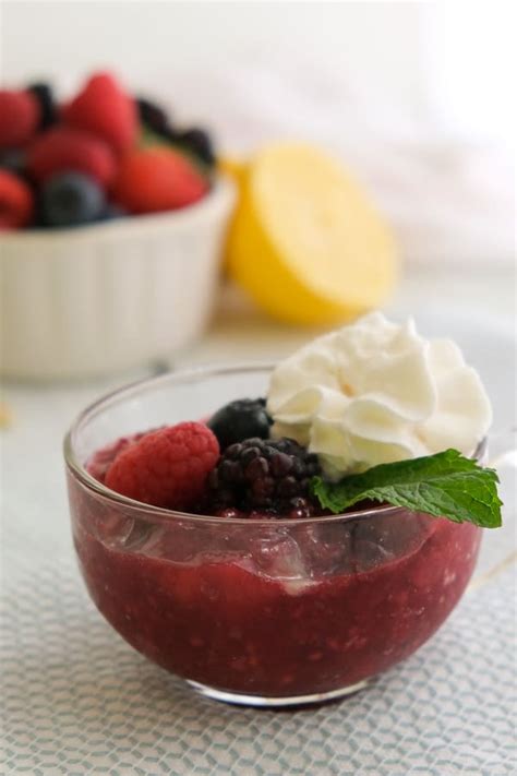 german-rote-grtze-recipe-red-berry-dessert-with image