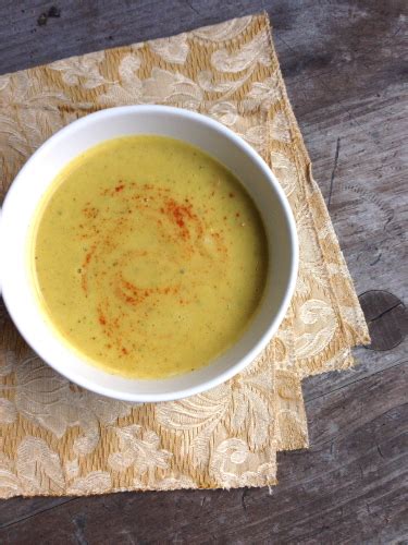 curried-zucchini-soup-food-on-the-food image