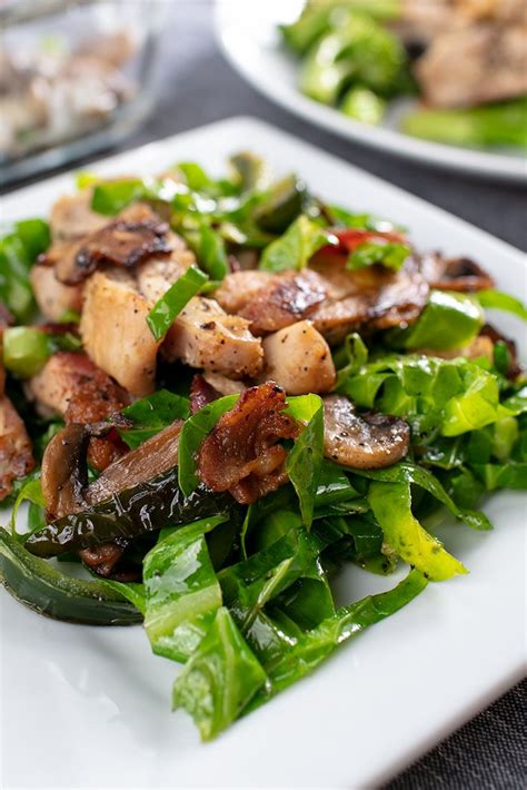 everyday-beast-quick-chicken-bacon-and-collard image