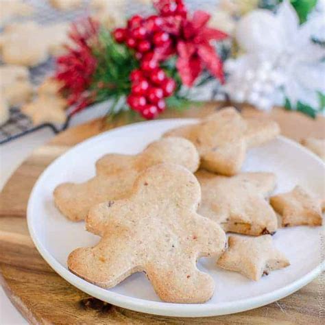 low-sugar-christmas-cookie-recipe-allergy-friendly image