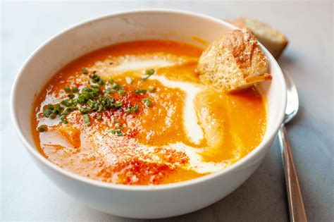 easy-carrot-soup image
