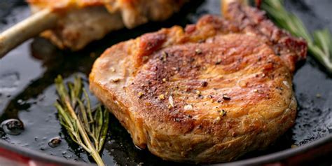 best-pan-fried-pork-chop-recipe-how-to-make-oven image