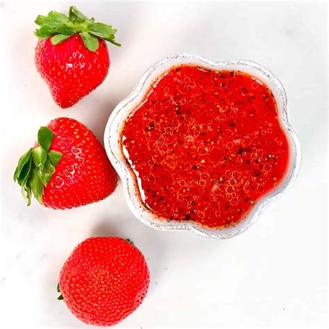 easy-strawberry-vinaigrette-dressing-3-ingredients image