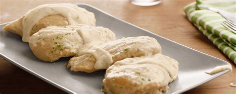 slow-cooker-creamy-ranch-chicken image