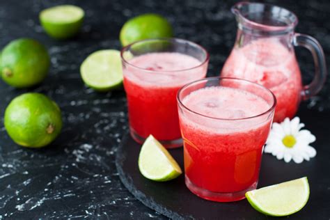 fresh-strawberry-apple-lime-juice-cook-for-your-life image