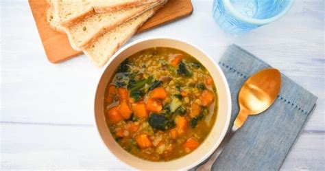 sweet-potato-green-lentil-spinach-soup-tinned image