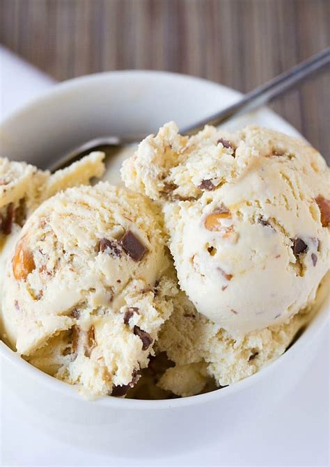 malted-vanilla-ice-cream-with-peanut-brittle-milk image