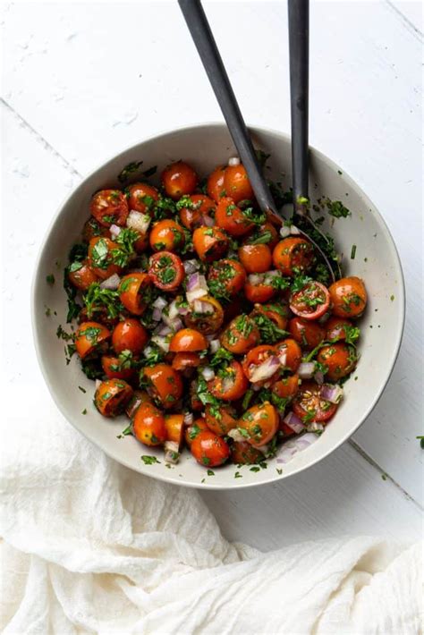 classic-moroccan-tomato-salad-salimas-kitchen image
