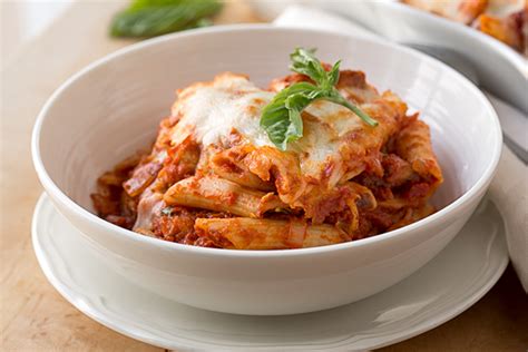 chicken-fra-diavolo-bake-with-penne-pasta-the-cozy image