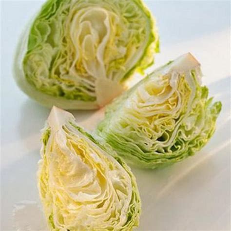 cabbage-roll-stir-fry-chatelaine image