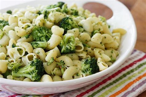 easiest-pasta-and-broccoli-recipe-skinnytaste image