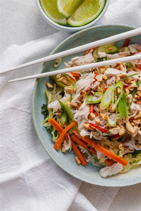 vietnamese-chicken-noodle-salad-slendier image